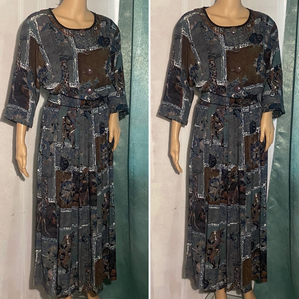 NWOT Vintage 80s Women’s 2 Piece Shirt & Skirt Set